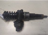  Форсунка топливная Volkswagen Passat 5 2000-2005 9141718 #1