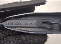 A1688201044 Щеткодержатель Mercedes A W168 1997-2004 9142856 #2