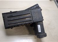  Корпус воздушного фильтра Volkswagen Touran 2003-2006 9176328 #4