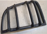  Накладка под фонарь Toyota RAV 4 1994-2000 9248093 #1