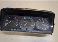  Щиток приборов (приборная панель) Volkswagen Passat 3 1988-1993 9248560 #1