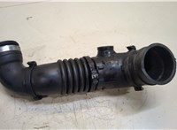  Патрубок корпуса воздушного фильтра Toyota RAV 4 2000-2005 9256592 #1