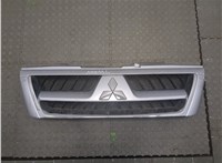  Решетка радиатора Mitsubishi Pajero / Montero 2000-2006 9261085 #1