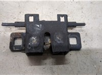  Замок капота Land Rover Discovery 3 2004-2009 9297840 #1