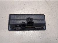  Кнопка открывания багажника Skoda Yeti 2013-2018 9300831 #2