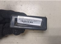  Кнопка открывания багажника Skoda Yeti 2009-2014 9318191 #1