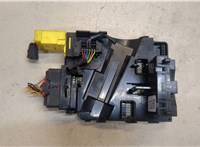  Блок управления подрулевыми переключателями Volkswagen Jetta 5 2004-2010 9331402 #4