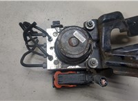  Блок АБС, насос (ABS, ESP, ASR) Toyota Yaris 2011-2014 9434912 #1