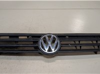  Решетка радиатора Volkswagen Passat 4 1994-1996 9507594 #1