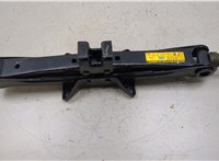  Домкрат Toyota Prius 2009-2015 9509889 #1