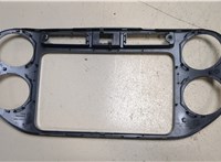 5N0858071C Рамка под магнитолу Volkswagen Tiguan 2011-2016 20010919 #3