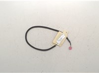 05026239AC Усилитель антенны Chrysler Town-Country 2008- 20016307 #4