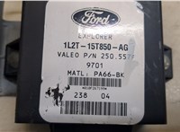  Блок управления парктрониками Ford Explorer 2001-2005 20042142 #2