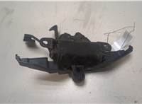  Замок капота Pontiac Vibe 1 2002-2008 20042255 #4