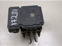 68053600AC Блок АБС, насос (ABS, ESP, ASR) Chrysler Town-Country 2008- 20084787 #1