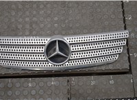  Решетка радиатора Mercedes C W203 2000-2007 20133397 #1