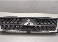  Решетка радиатора Mitsubishi Pajero / Montero 2000-2006 20136210 #1