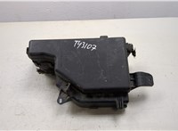  Блок предохранителей Toyota Prius 2003-2009 20148727 #1