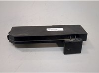 4439668 Крышка блока предохранителей Ford Maverick 2000-2007 20161623 #4