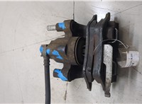 5019808AA Суппорт Dodge Caravan 2000-2007 20162932 #3