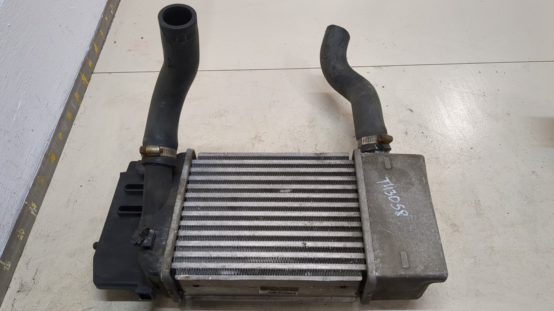 РадиаторинтеркулераToyotaUrbanCruiser,артикул20166847