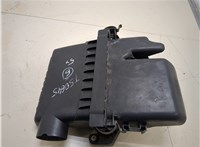  Корпус воздушного фильтра Toyota Yaris 1999-2006 20276475 #1