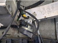  Рамка передняя (телевизор) Mercedes C W204 2007-2013 20287643 #8