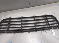 1K0853677C Заглушка (решетка) бампера Volkswagen Jetta 5 2004-2010 20288349 #2