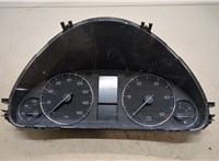  Щиток приборов (приборная панель) Mercedes C W203 2000-2007 20297773 #1