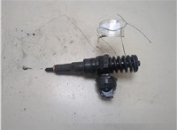  Форсунка топливная Skoda Octavia (A5) 2004-2008 20310369 #1